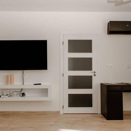 Super Luxurious & Spacious Designer Apartment. Stara Zagora Luaran gambar