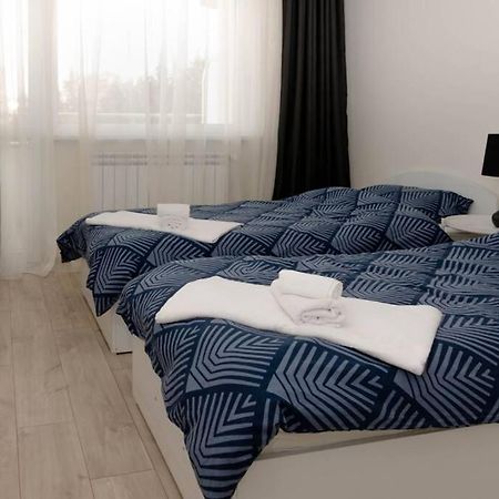 Super Luxurious & Spacious Designer Apartment. Stara Zagora Luaran gambar