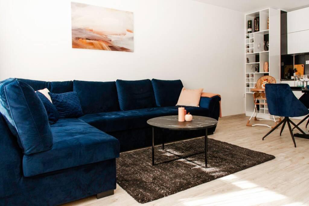 Super Luxurious & Spacious Designer Apartment. Stara Zagora Luaran gambar