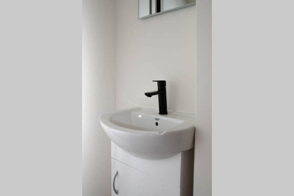 Super Luxurious & Spacious Designer Apartment. Stara Zagora Luaran gambar
