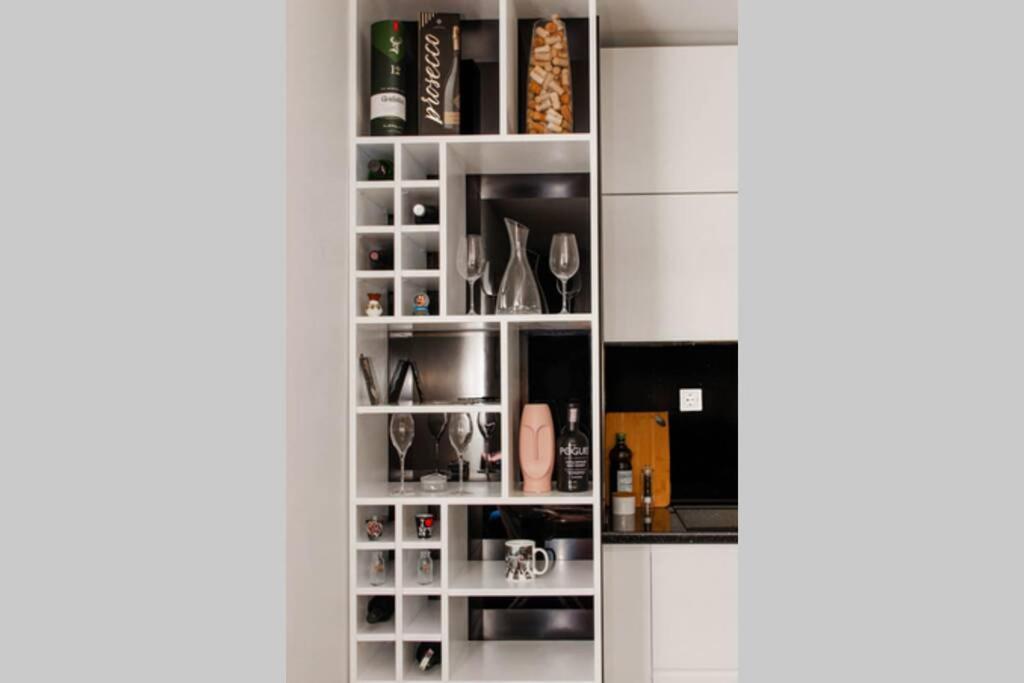 Super Luxurious & Spacious Designer Apartment. Stara Zagora Luaran gambar
